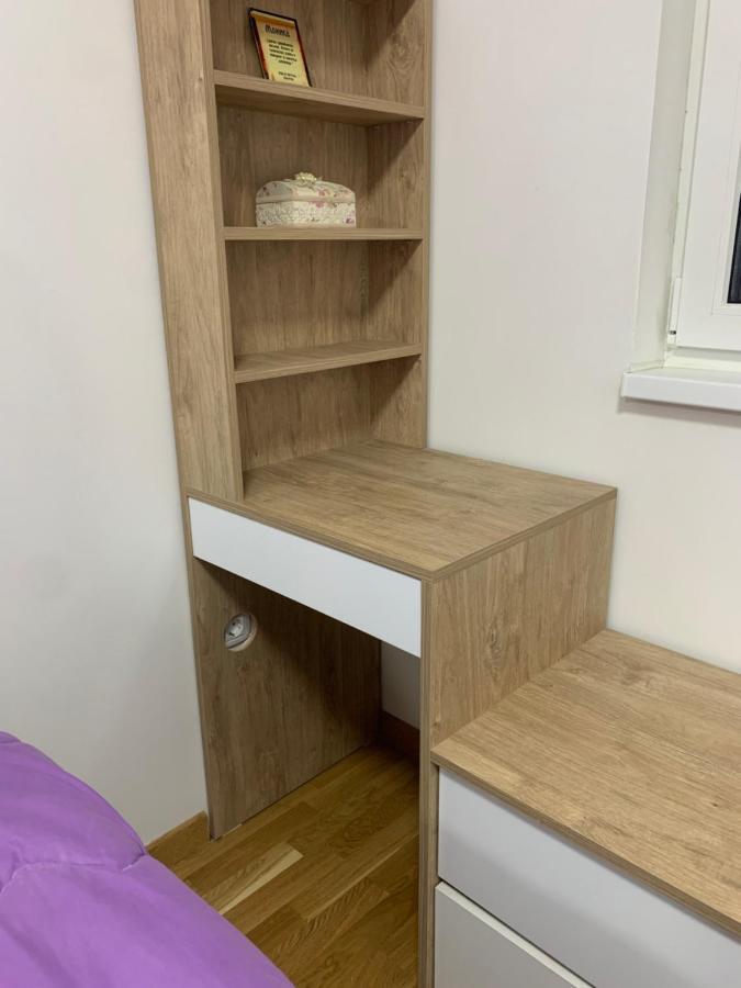 Pink Modern Apartment 스코페 외부 사진