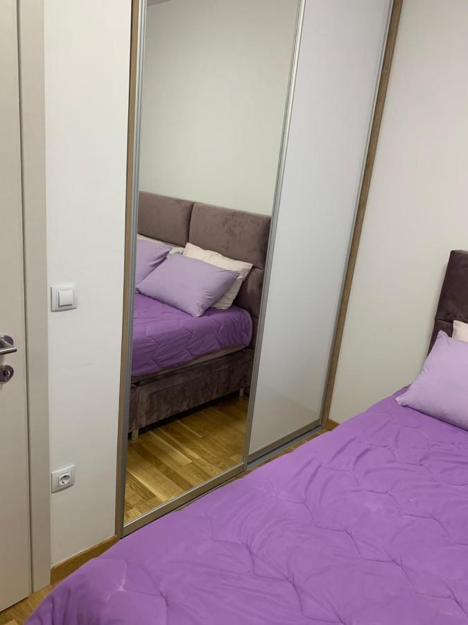 Pink Modern Apartment 스코페 외부 사진